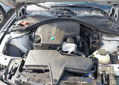 2013 BMW 328I z USA, uszkodzony, nr VIN WBA3C1G57DNR48431